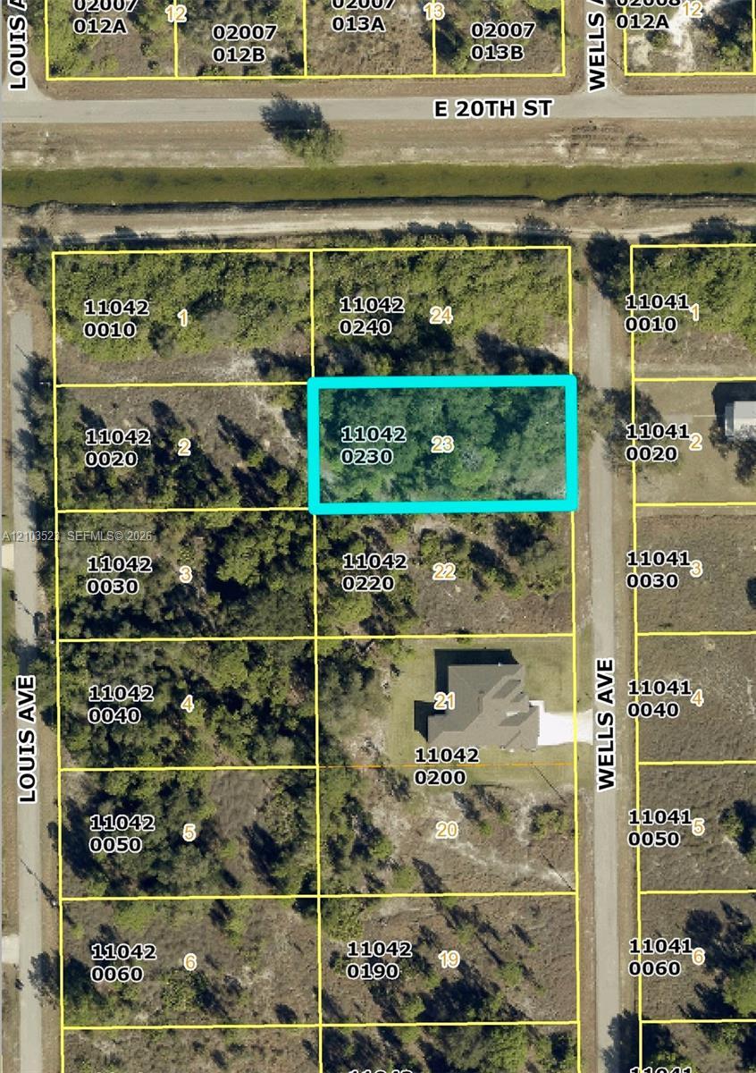 1921 WELLS AVE, Lehigh Acres FL 33972