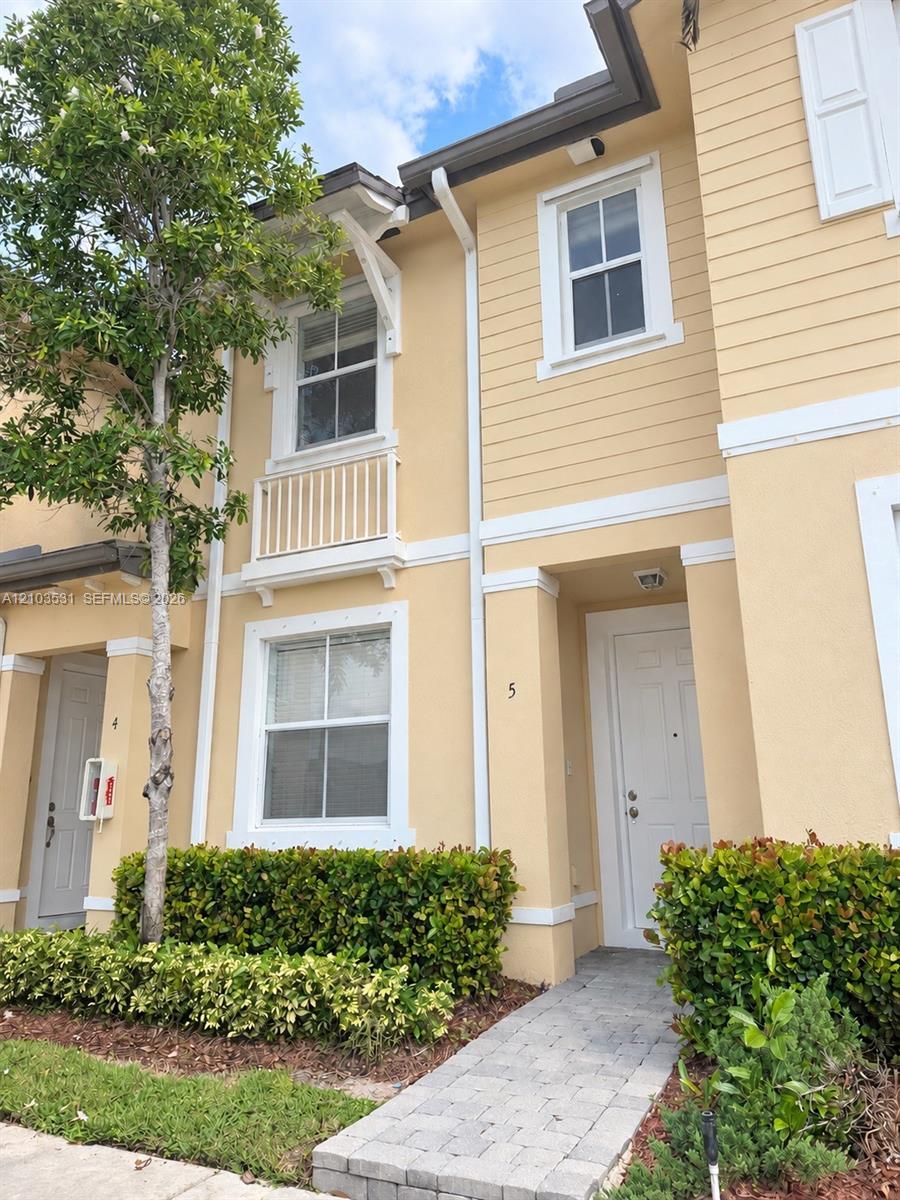 2885 SE 1st Dr # 5, Homestead FL 33033