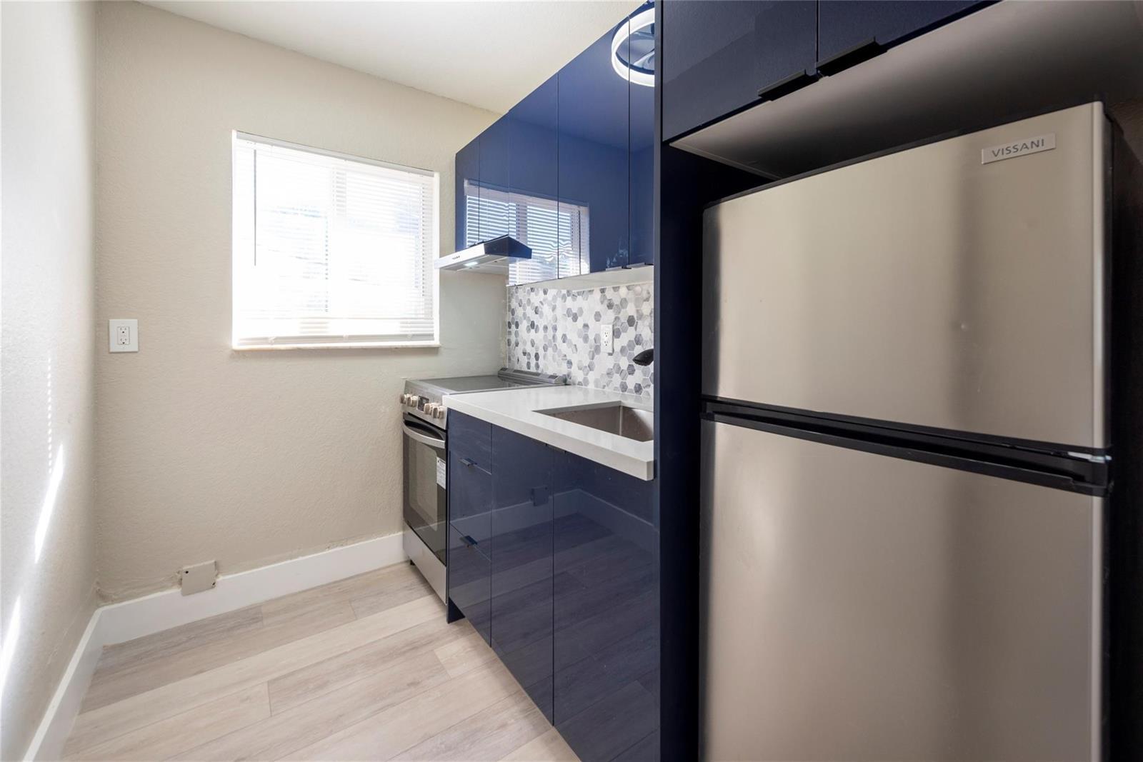 2726 ADAMS Street # 2, Hollywood FL 33020 photo 3
