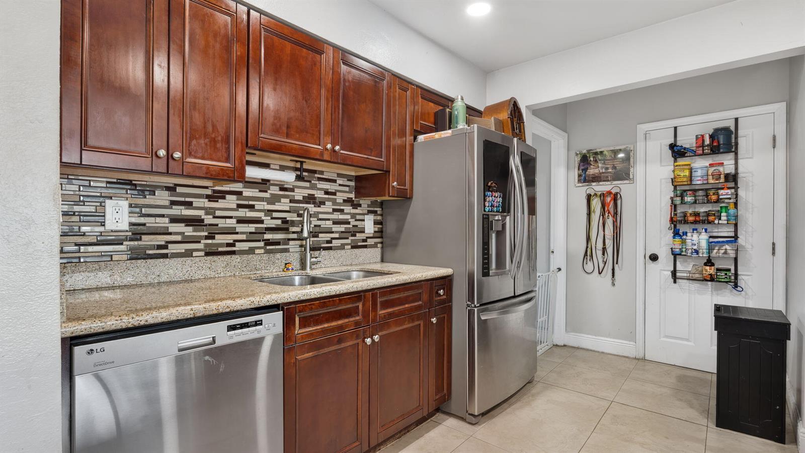 6311 LIBERTY Street, Hollywood FL 33024 photo 4