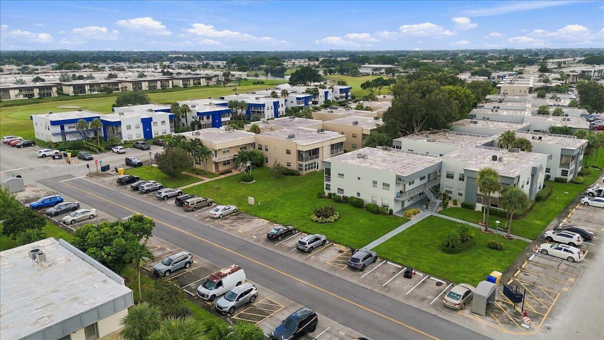 527 Normandy K, Delray Beach FL 33484 photo 3