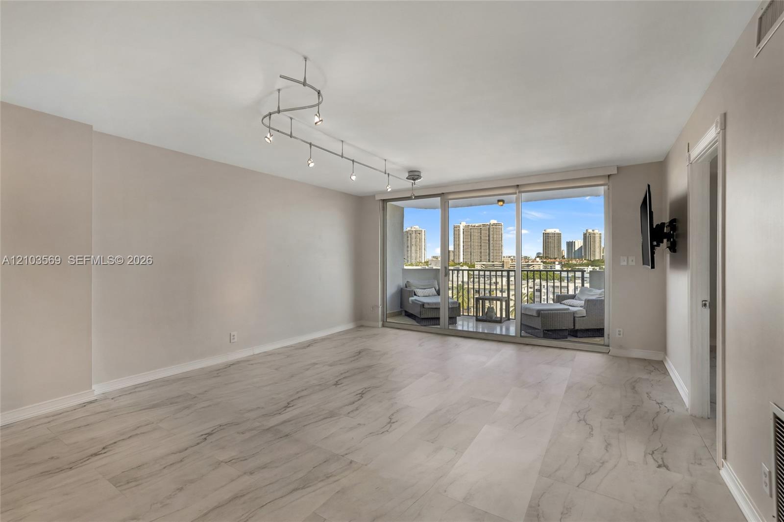 3703 NE 166th St # 904, North Miami Beach FL 33160 photo 4