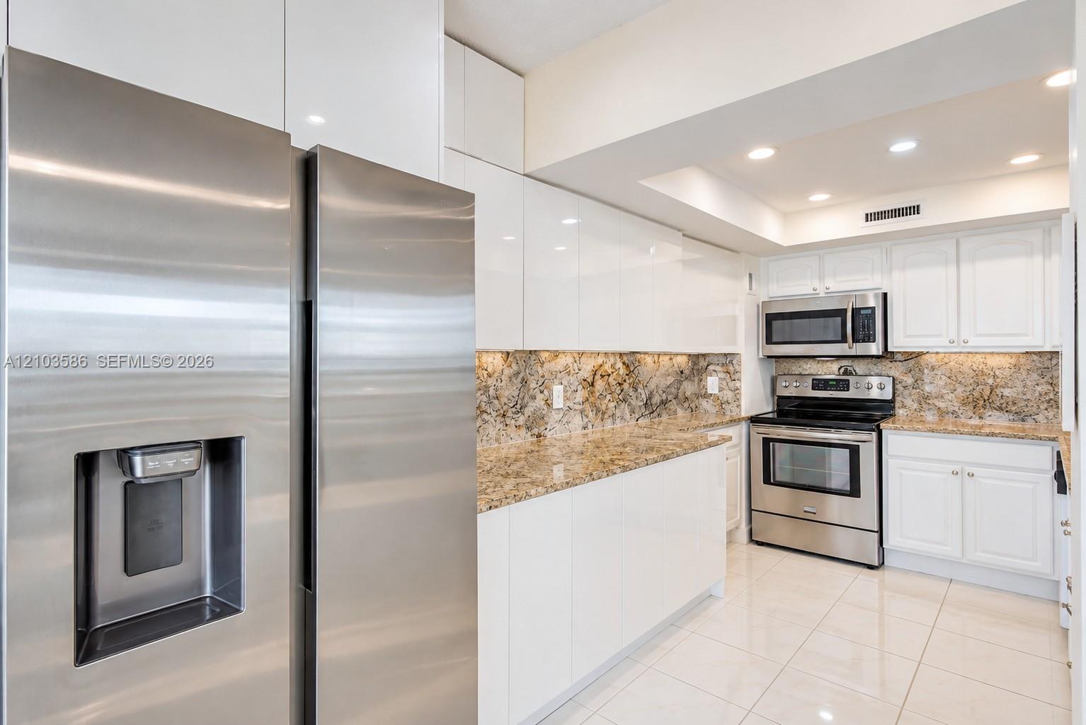 3505 S Ocean Dr # 905, Hollywood FL 33019 photo 4
