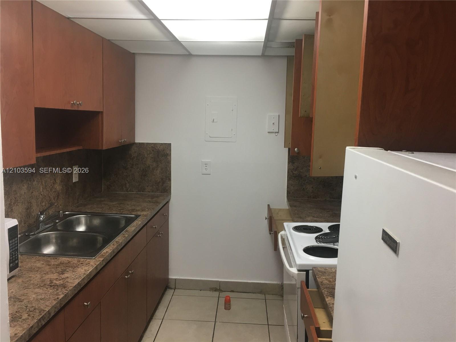 13455 NE 10th Ave # 206, North Miami FL 33161 photo 4