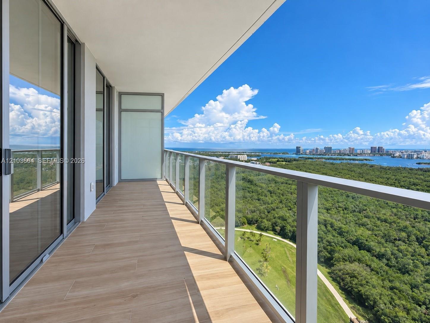 2411 Laguna Circle # 2504, North Miami FL 33181