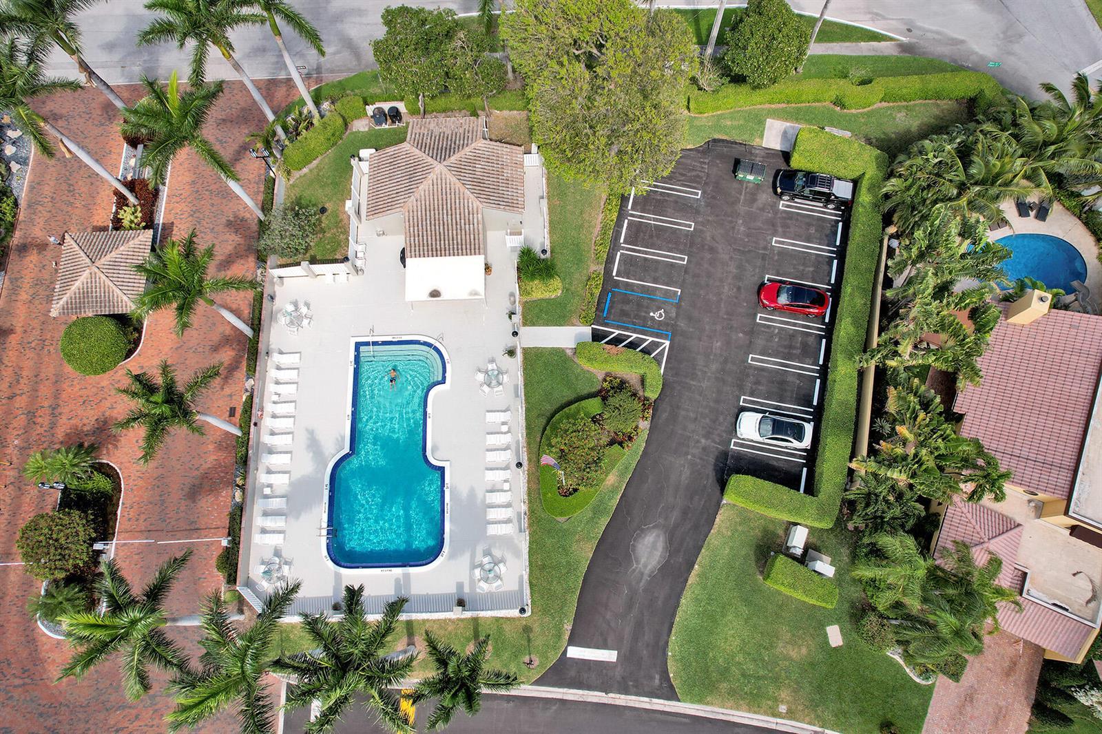 40 Pelican Pointe Drive # 205, Delray Beach FL 33483 photo 3