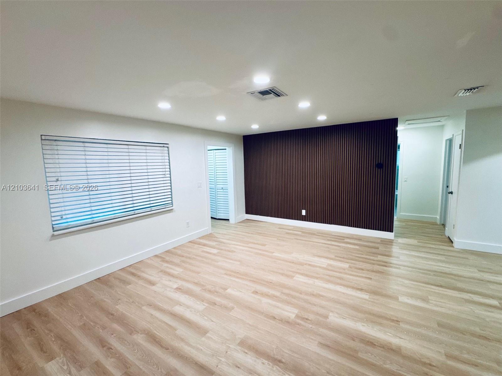 3980 N 67th Ave, Hollywood FL 33024 photo 4