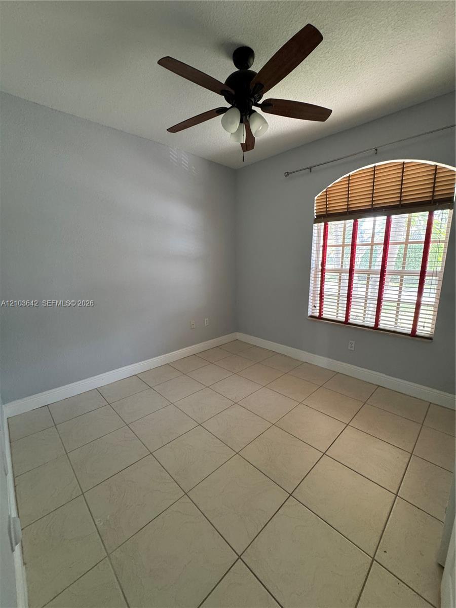 16220 SW 91st Ct, Palmetto Bay FL 33157 photo 5