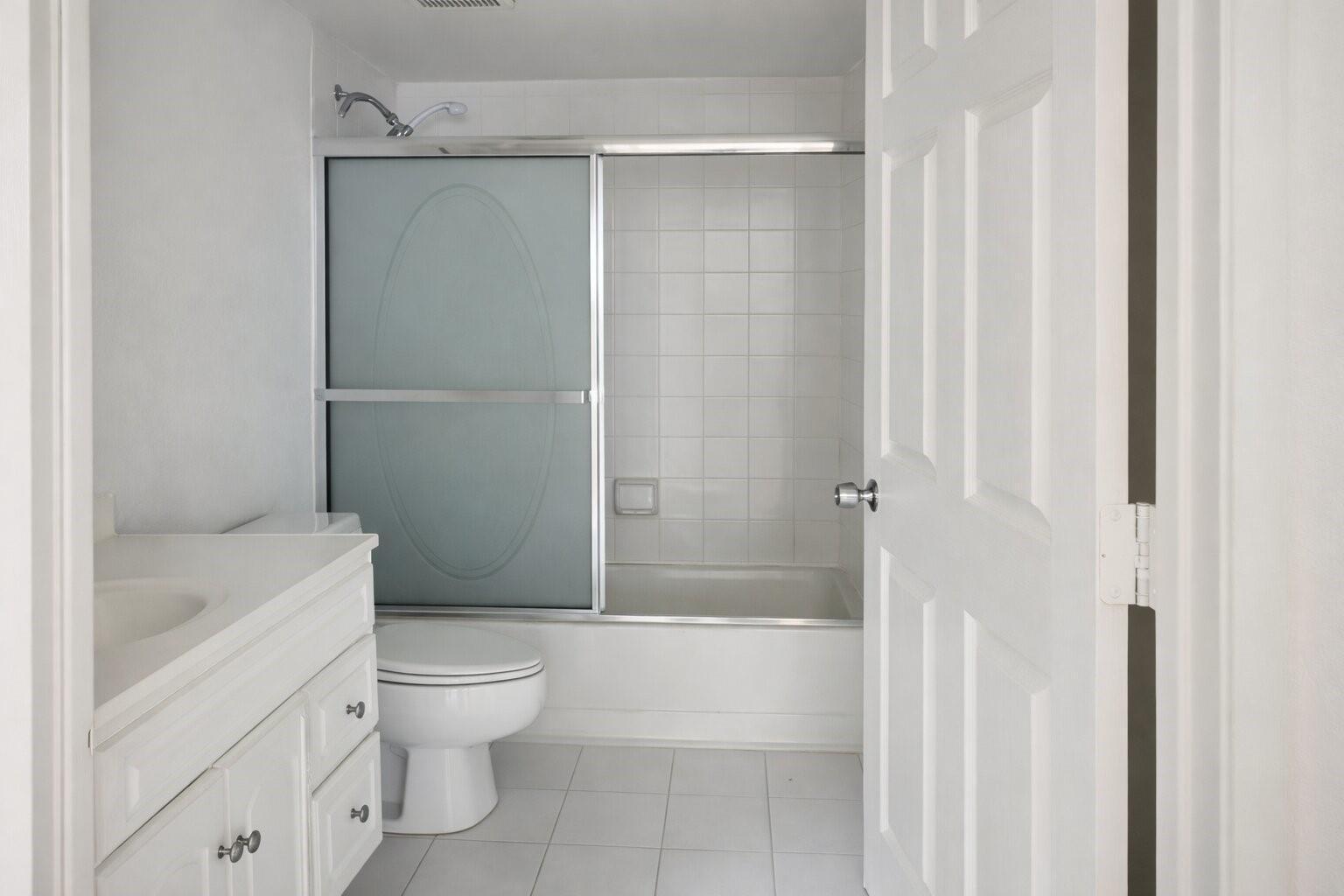 8185 NW 7TH Street # 214, Miami FL 33126 photo 5