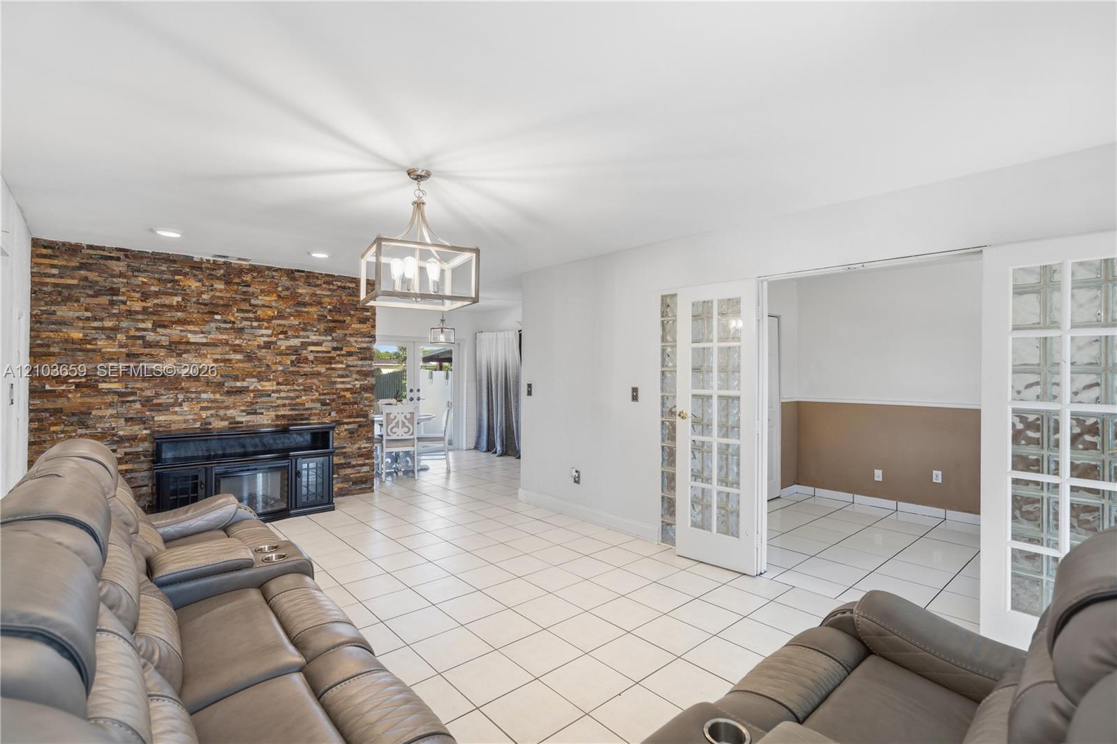 4511 SW 129th Ave, Miami FL 33175 photo 2