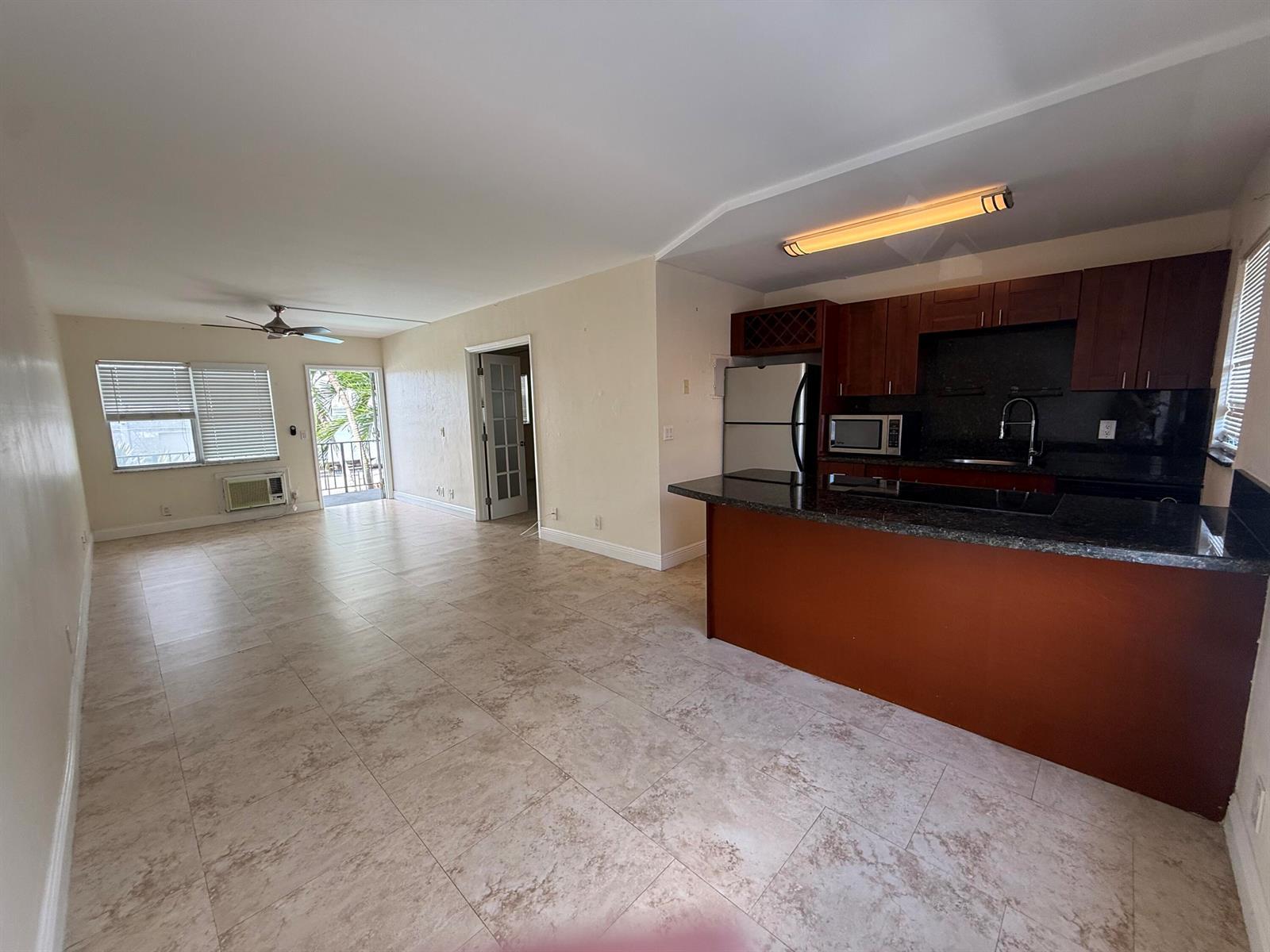 1100 NE 9TH Avenue # 202, Fort Lauderdale FL 33304 photo 2