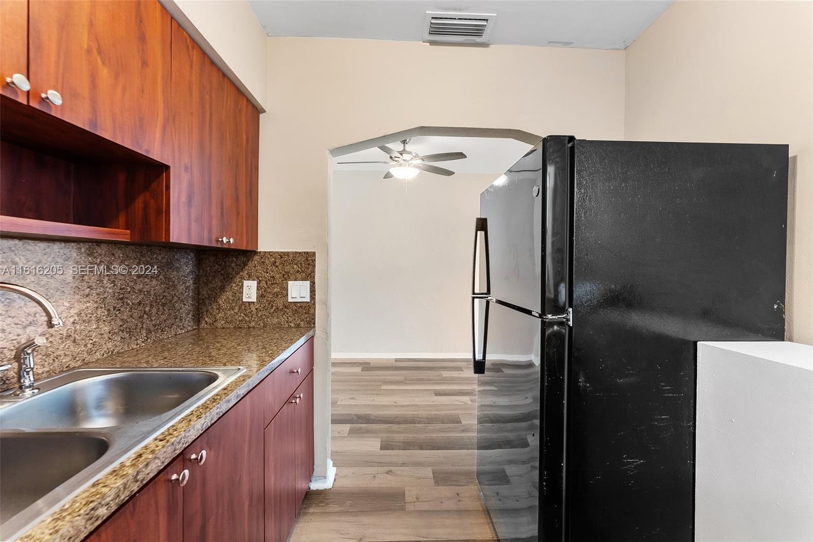 1142 NE 15th Avenue # B, Fort Lauderdale FL 33304 photo 2