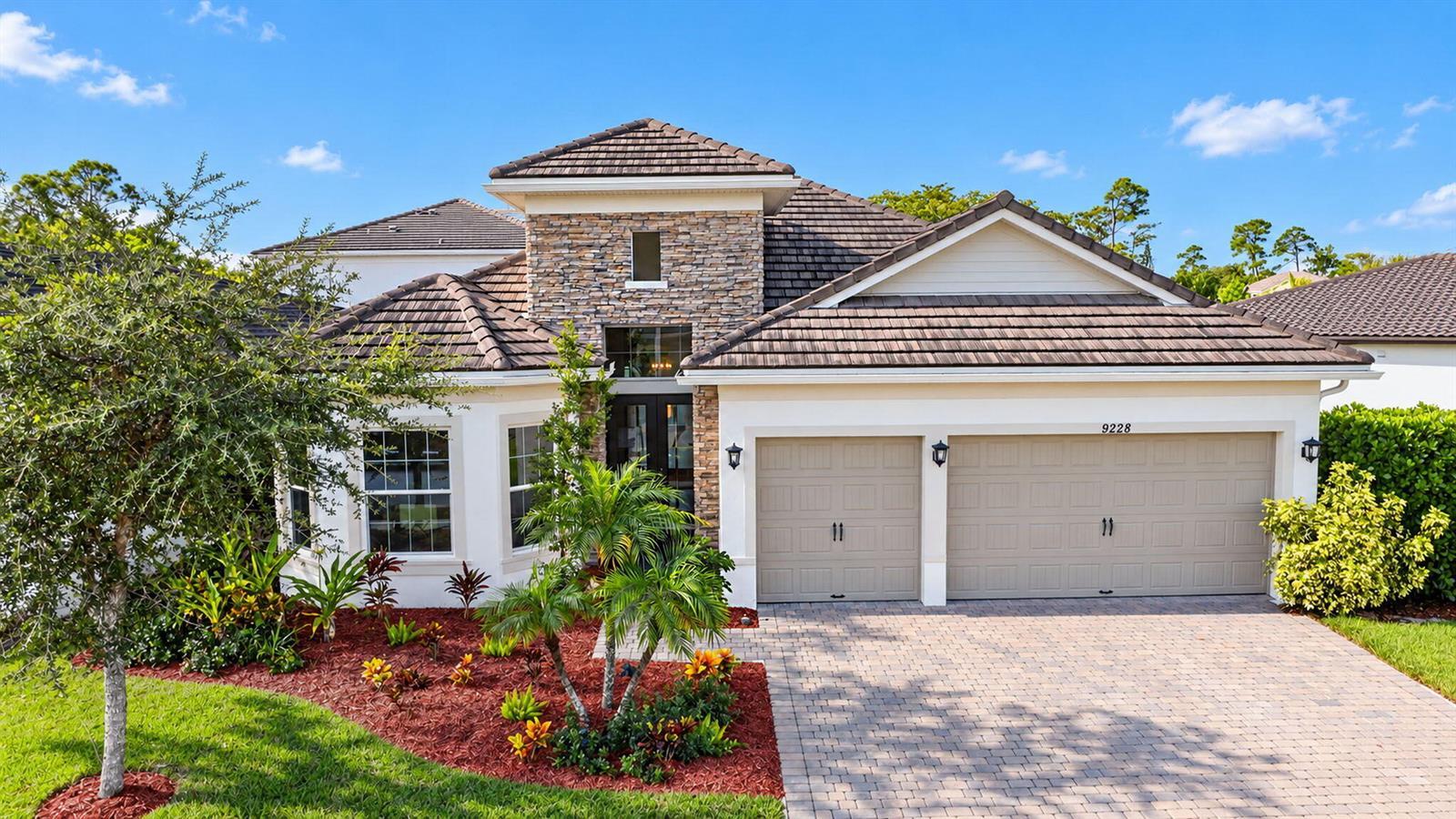 9228 Greenspire Lane, Lake Worth FL 33467