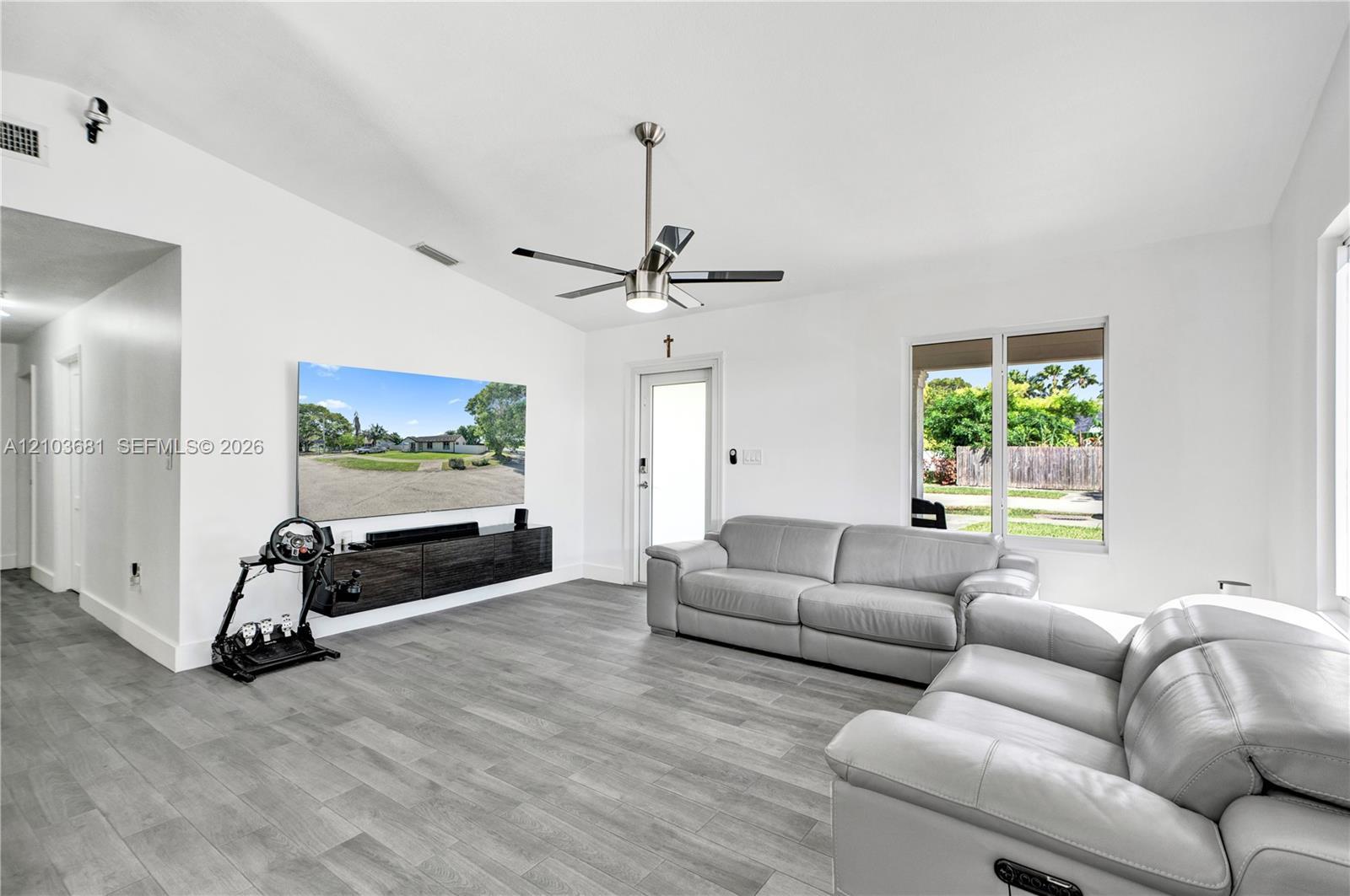 11496 SW 227th Ter, Miami FL 33170 photo 4