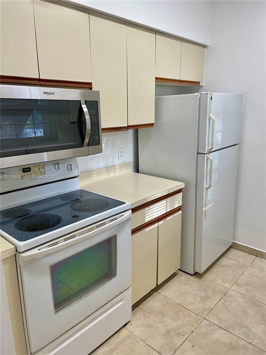 Deerfield Beach, FL 33064 photo 5