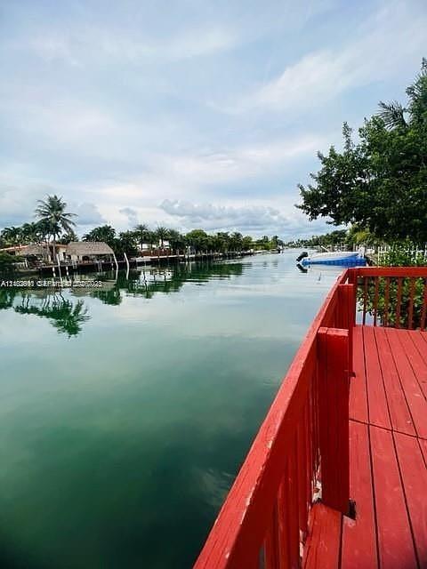 1935 Calais Dr # 107, Miami Beach FL 33141