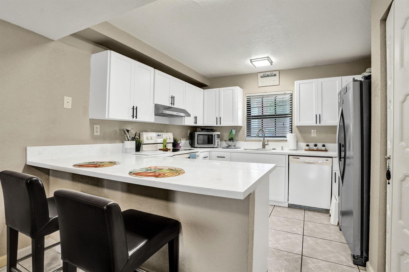 178 NW 115th Terrace, Plantation FL 33325 photo 3