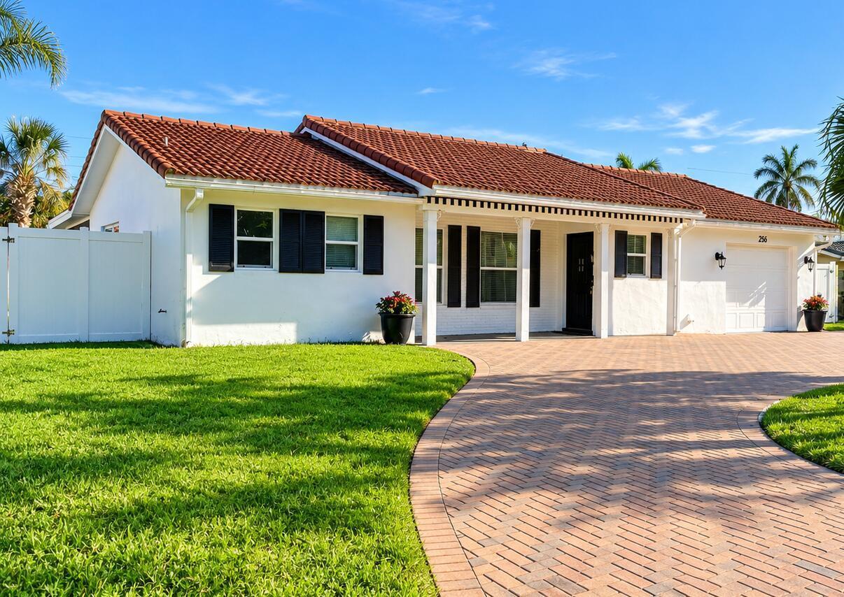 266 SW 12TH Street, Boca Raton FL 33432 photo 2