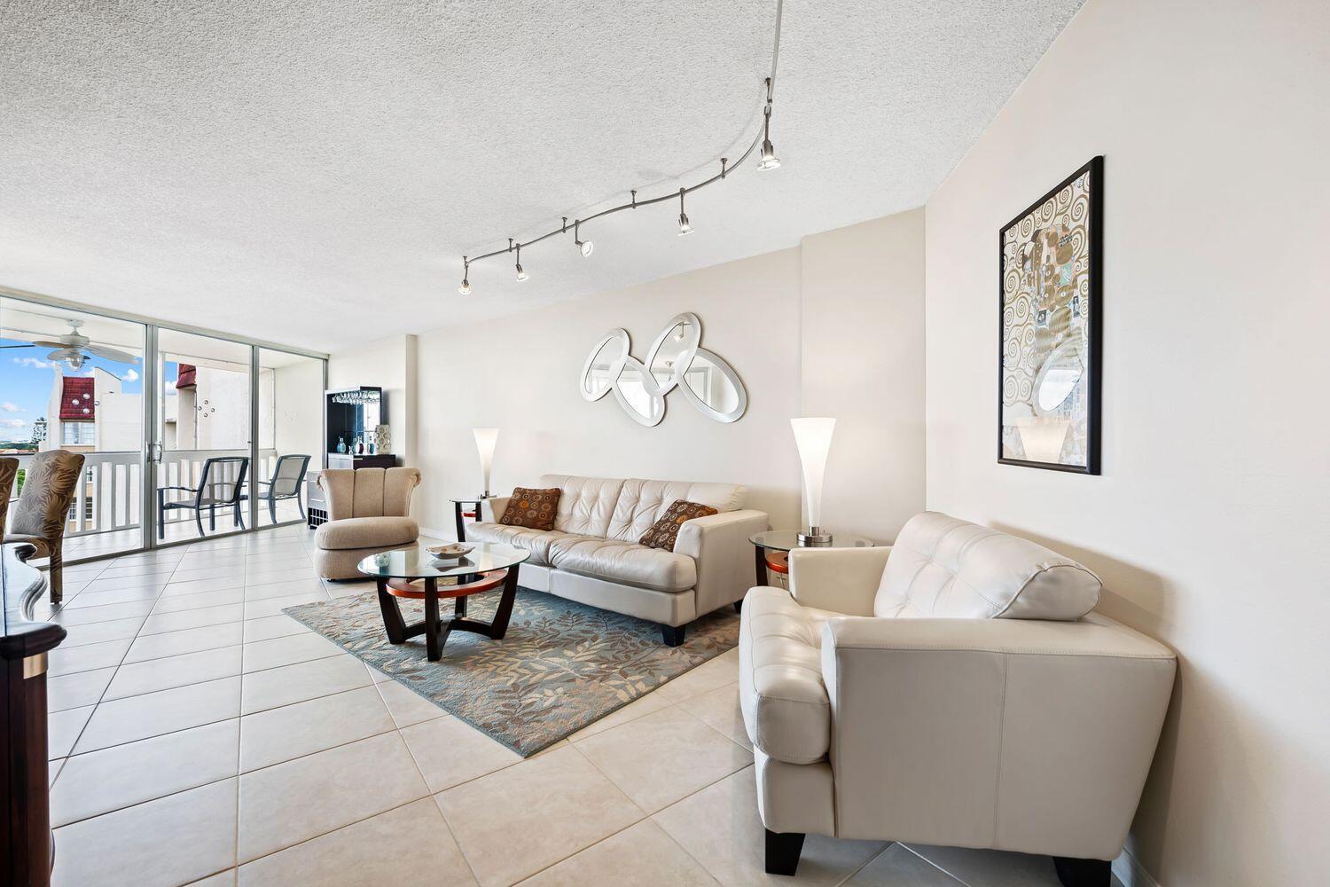 6911 Environ Boulevard # 8K, Lauderhill FL 33319 photo 2