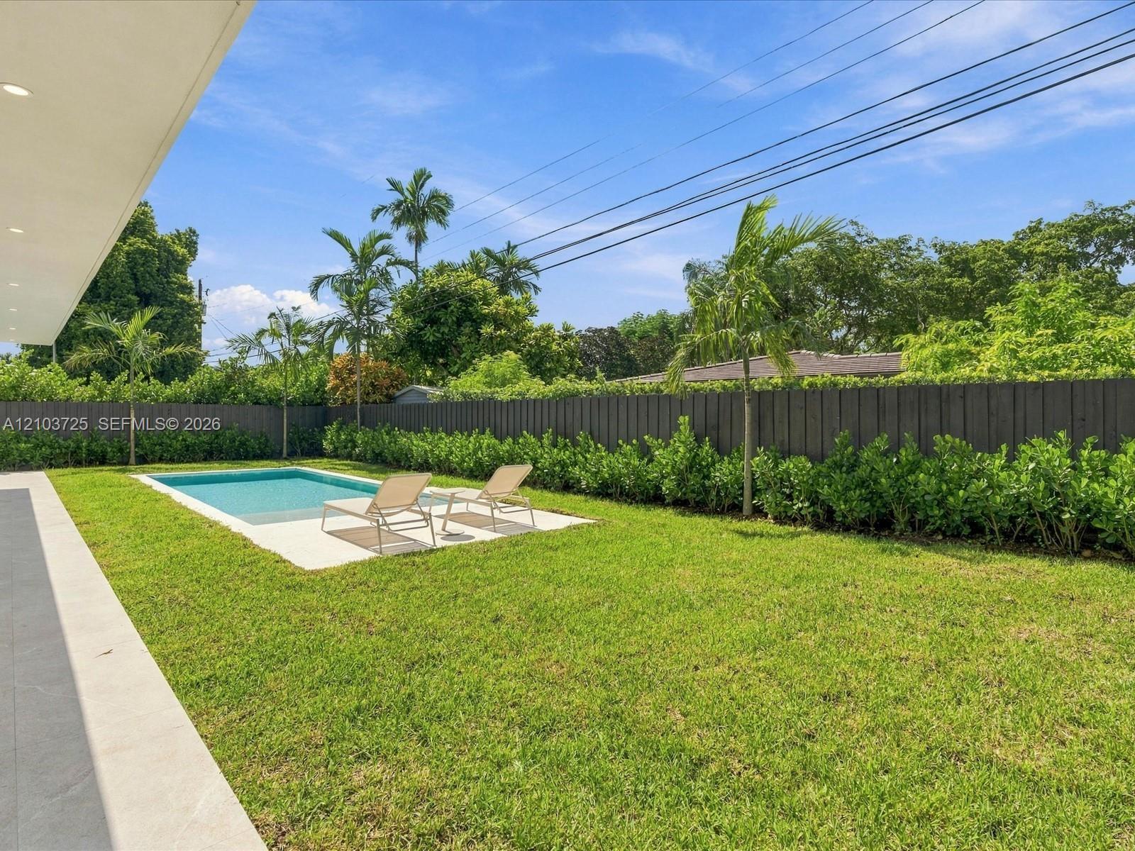 8220 SW 62nd Ct, Miami FL 33143 photo 5