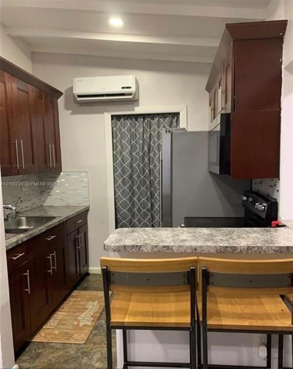 3730 SW 47th Ave, West Park FL 33023 photo 3