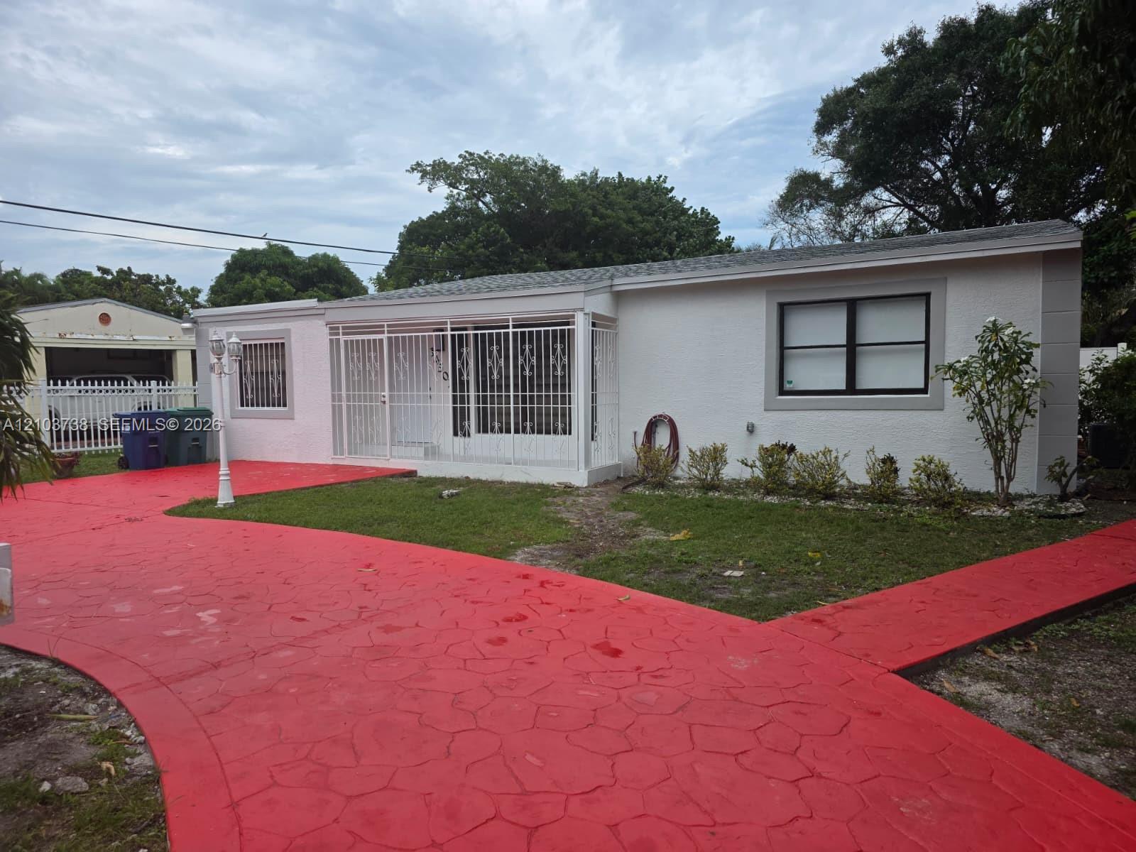 14501 NW 12th Ave, Miami FL 33168 photo 2