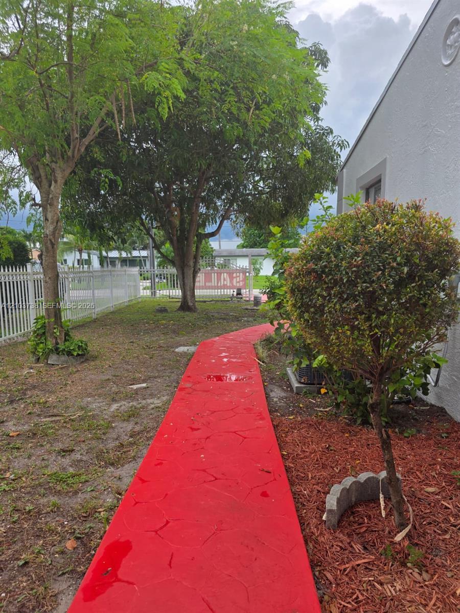 14501 NW 12th Ave, Miami FL 33168 photo 4