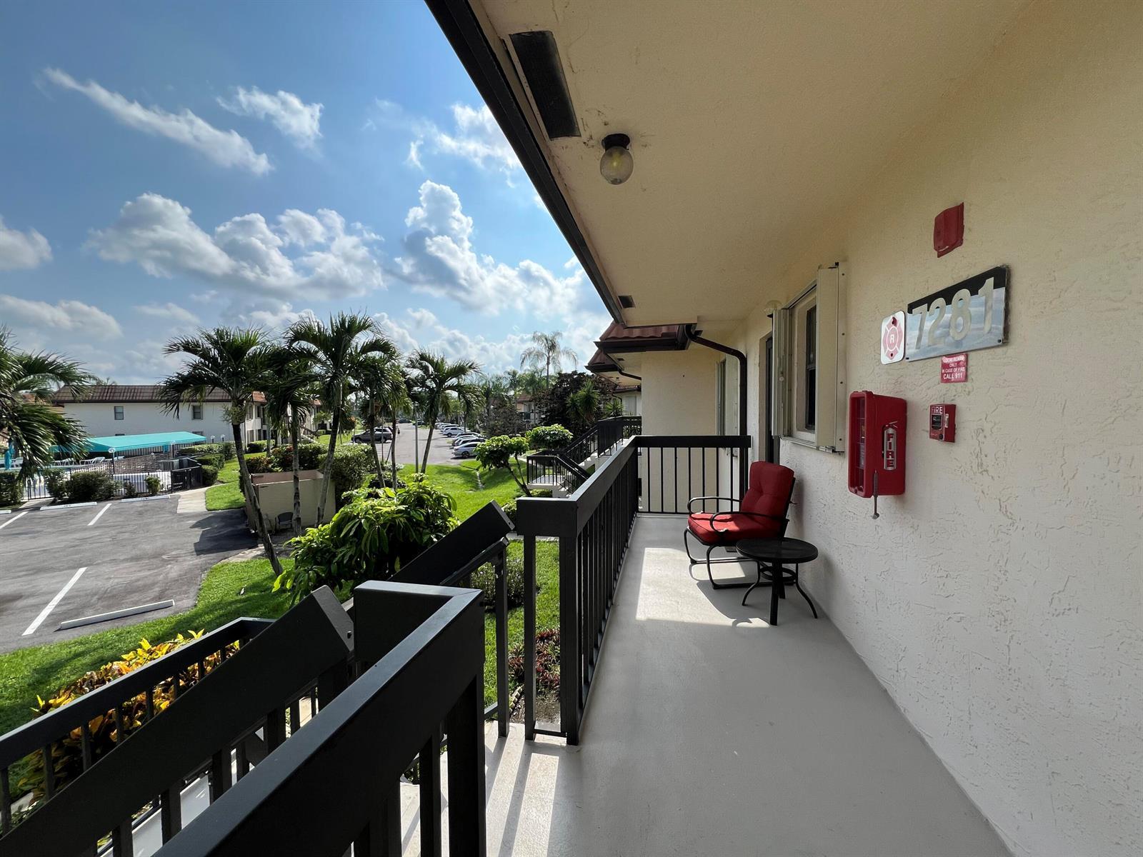 7281 Golf Colony Court # 203, Lake Worth FL 33467 photo 4