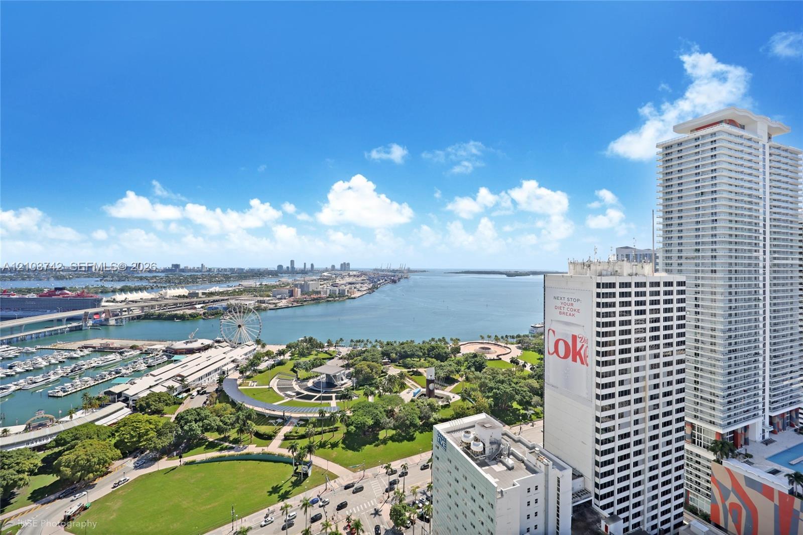253 NE 2nd St # 3405, Miami FL 33132