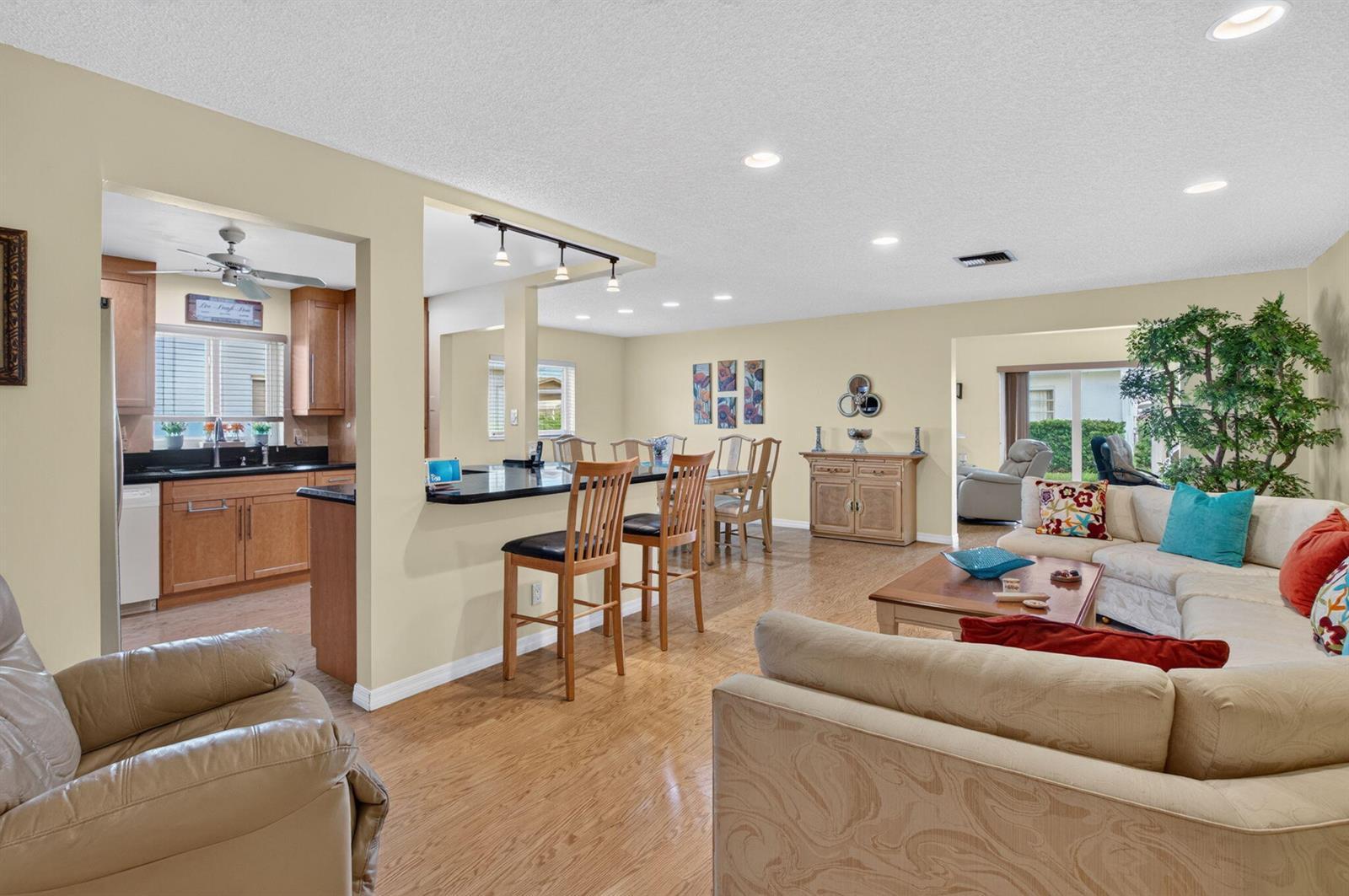 13330a Vía Vesta, Delray Beach FL 33484 photo 3