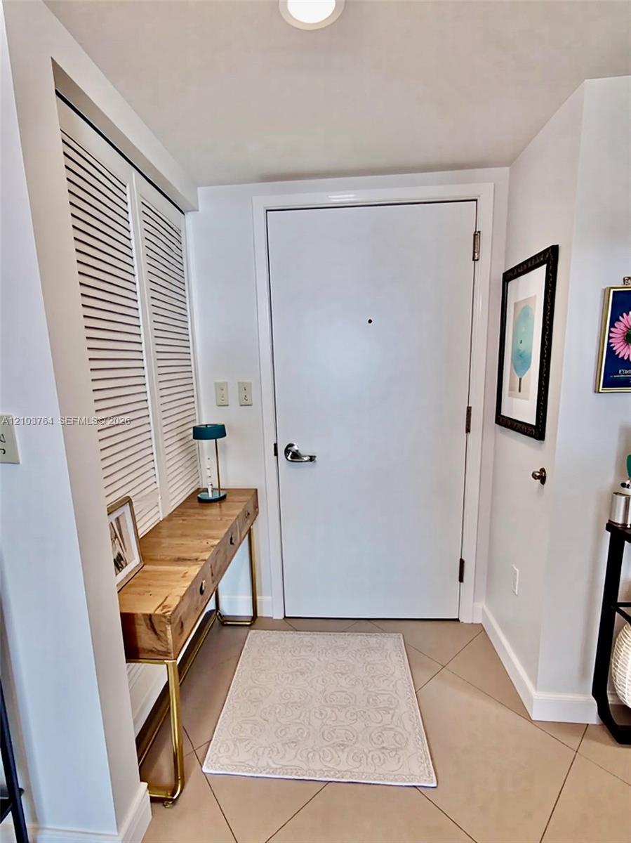 1800 N Bayshore Dr # 3908, Miami FL 33132 photo 3