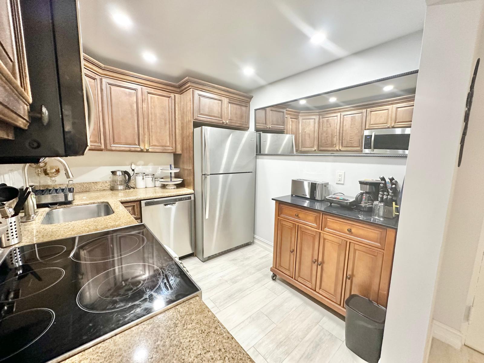 470 NW 20th Street Unit 205, Boca Raton FL 33431 photo 3
