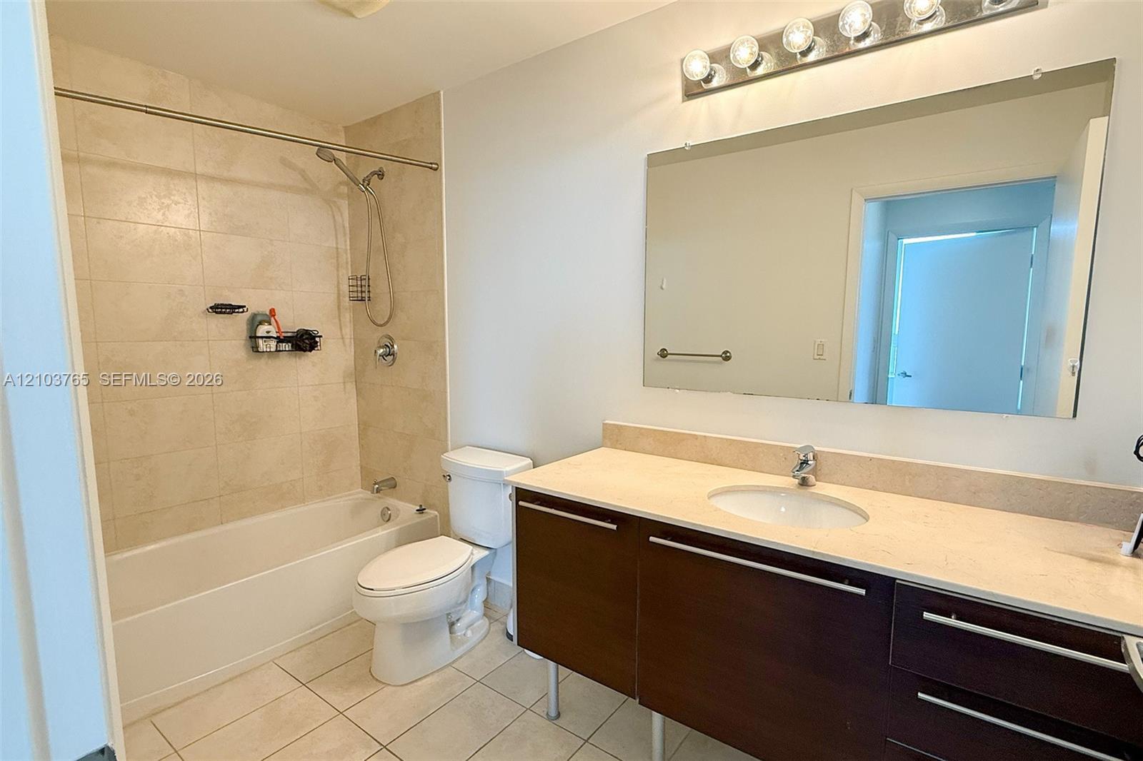 1900 N Bayshore Dr # 4211, Miami FL 33132 photo 4