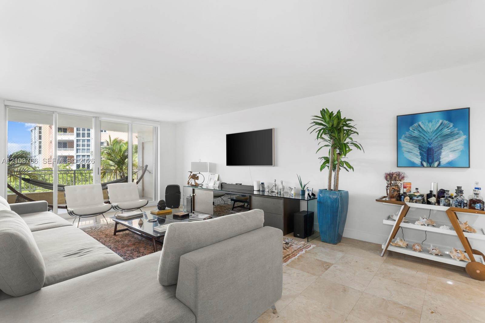 765 Crandon Blvd # 310, Key Biscayne FL 33149