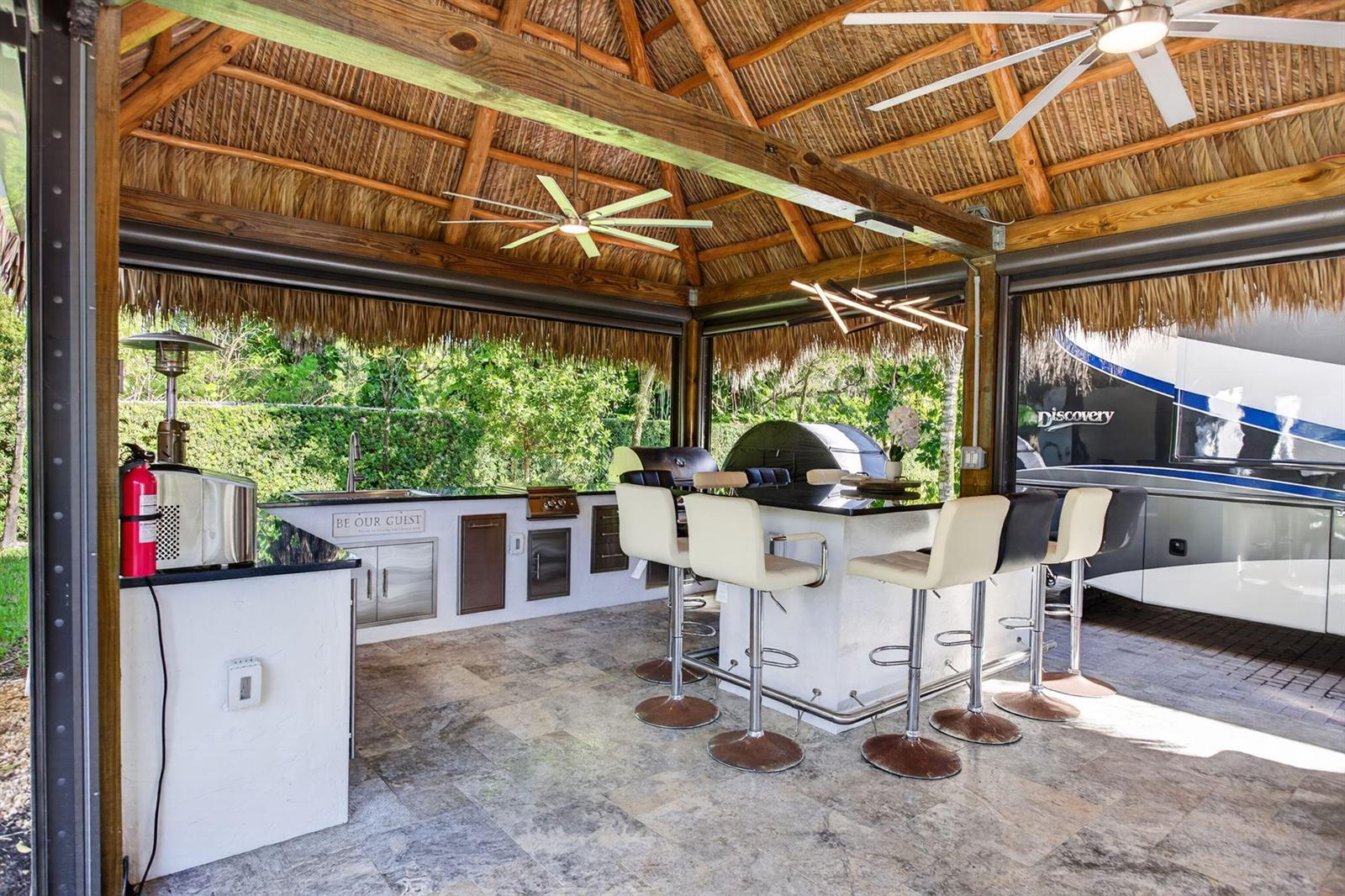 157 N Cortez Drive, Margate FL 33068 photo 5