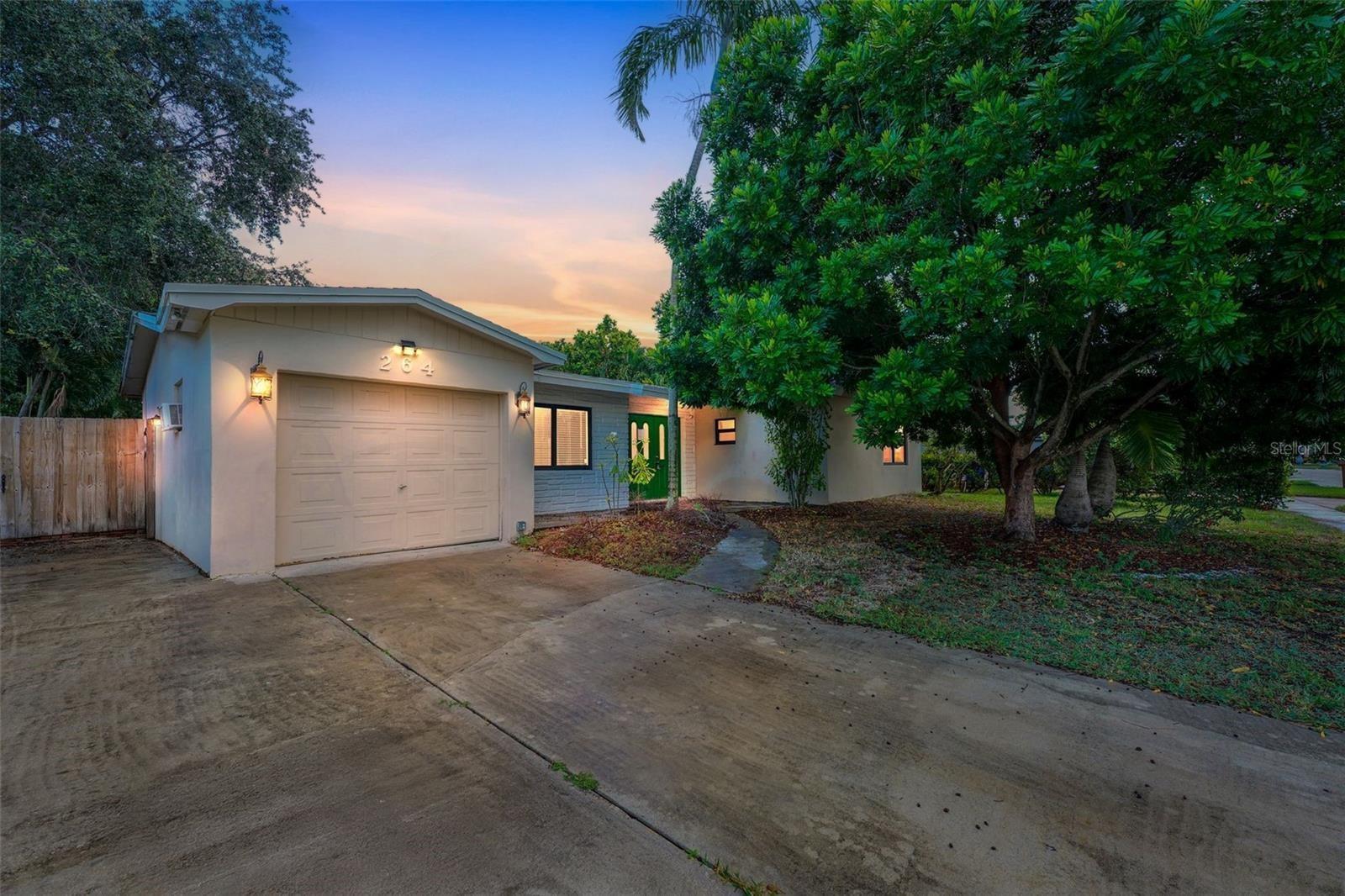 264 NW 79TH Avenue, Margate FL 33063 photo 2