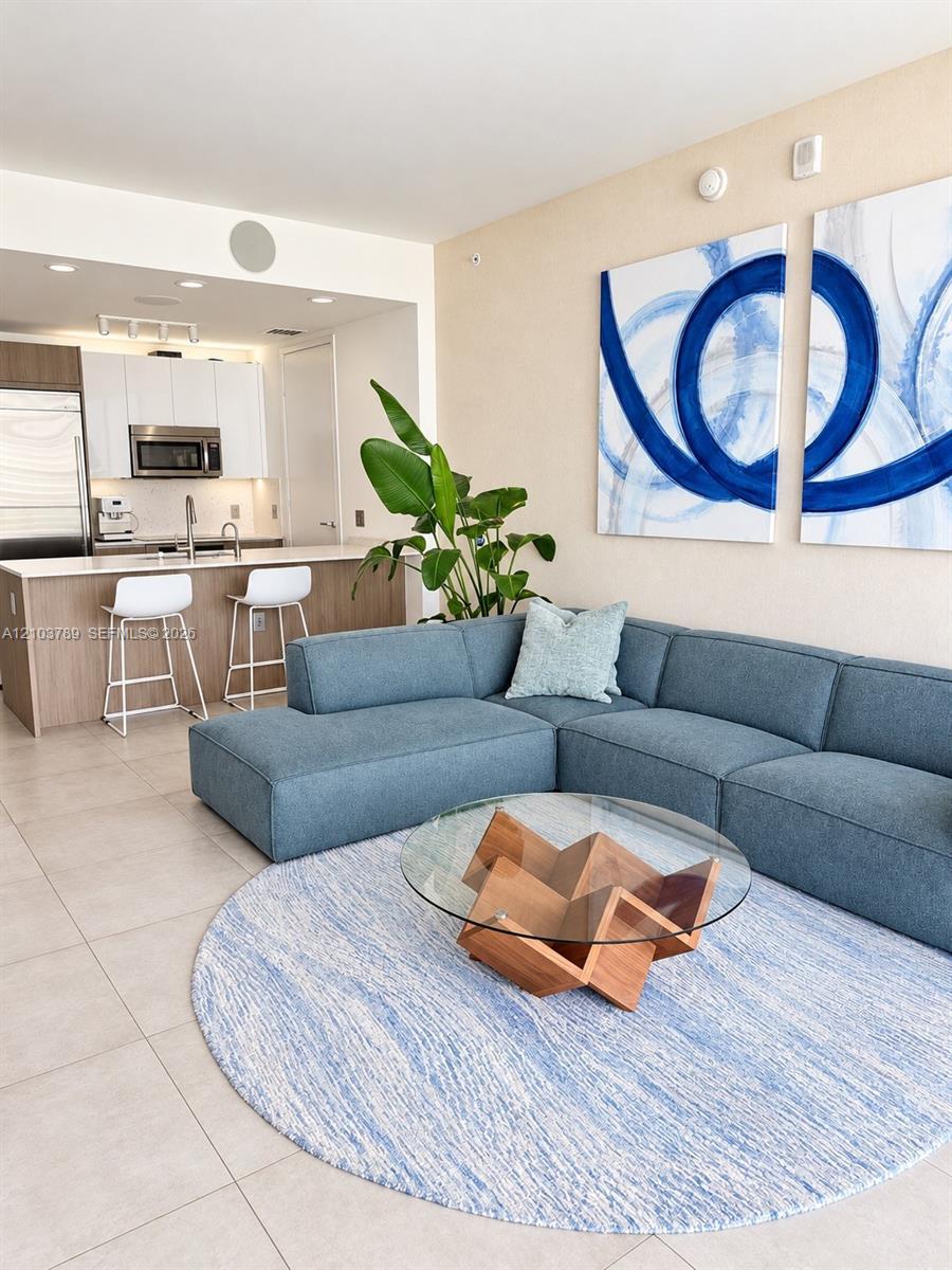1300 Brickell Bay Dr # 3805, Miami FL 33131 photo 2