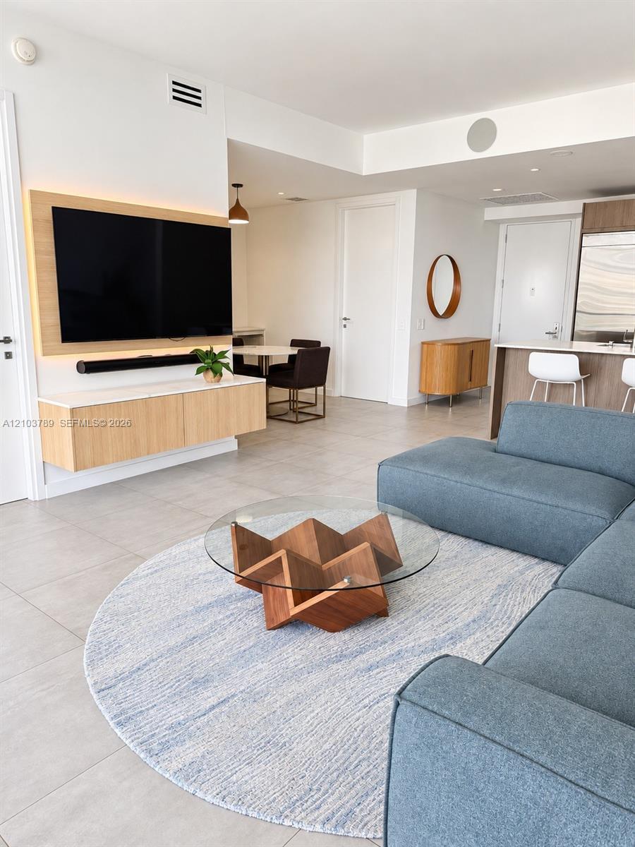 1300 Brickell Bay Dr # 3805, Miami FL 33131 photo 5