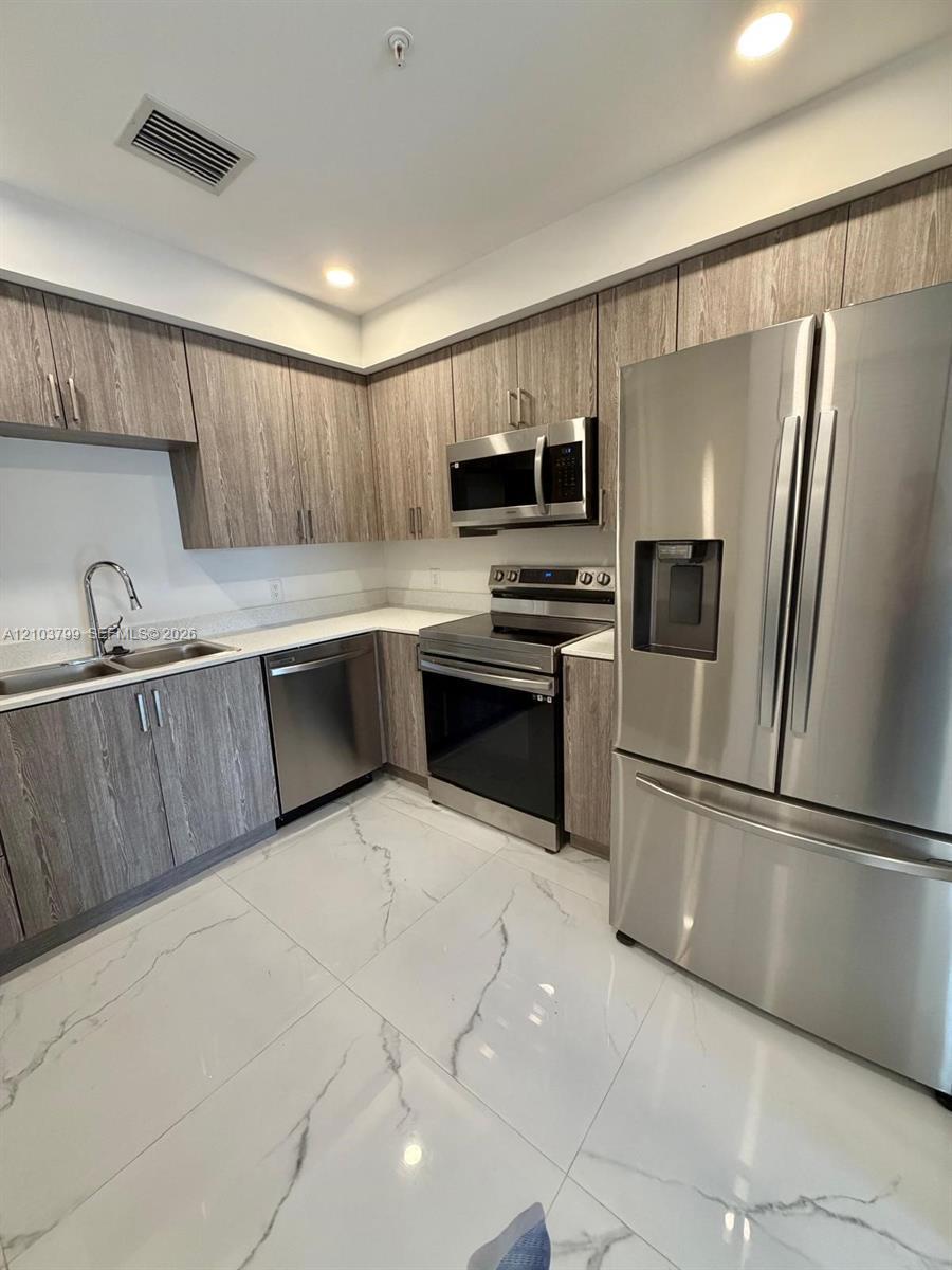 11150 NW 82nd St # 201, Doral FL 33178 photo 2