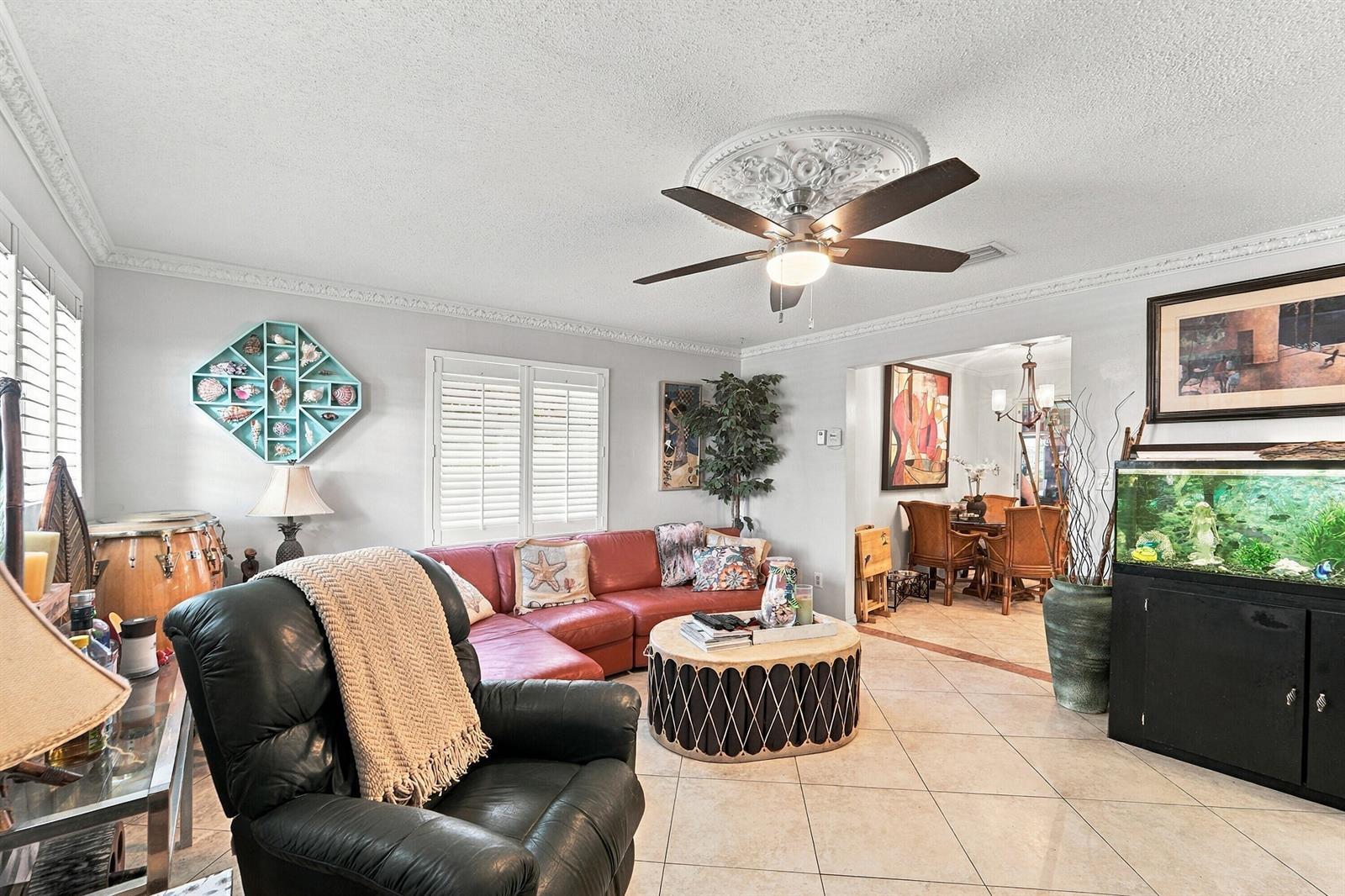 111 NW 25TH Court, Pompano Beach FL 33064 photo 3