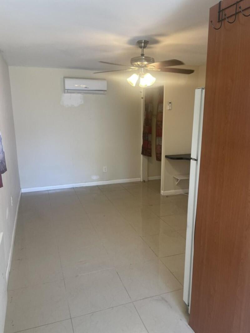 1487 NE 180th Street, North Miami Beach FL 33162 photo 3