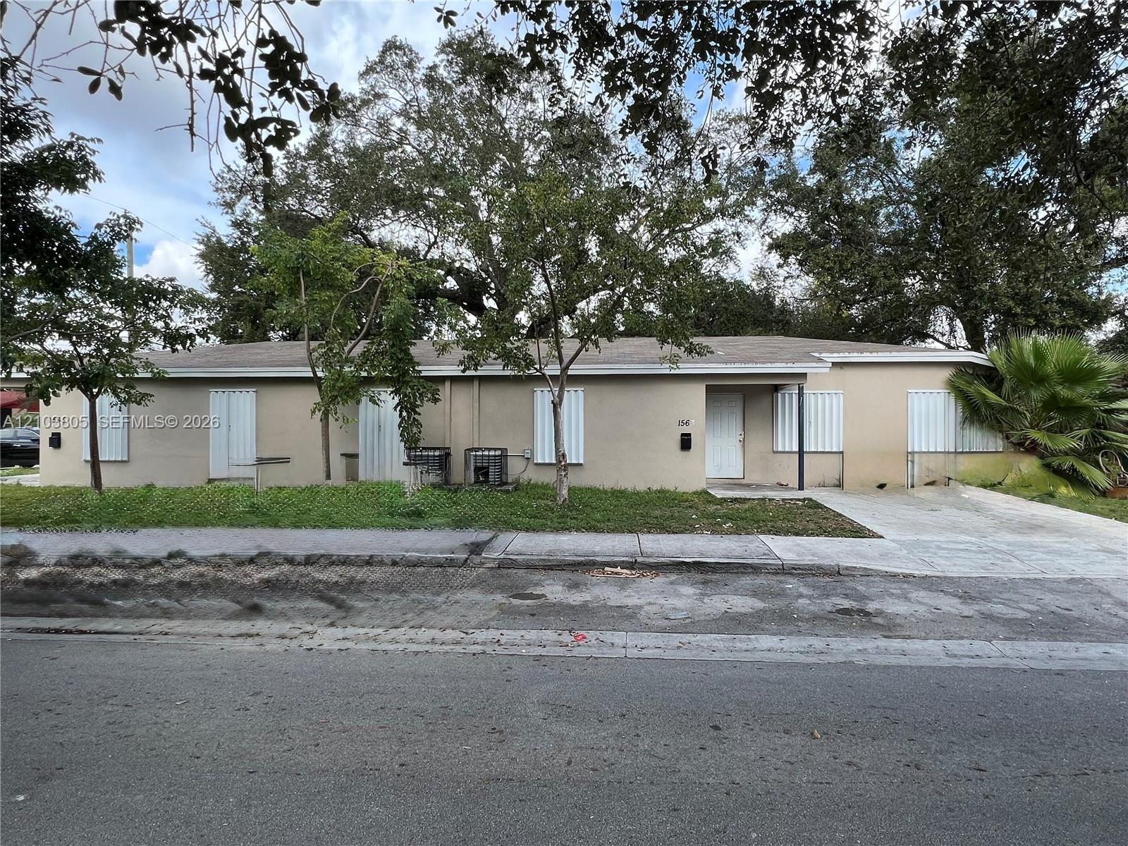 1565 NW 47th St # 1563, Miami FL 33142