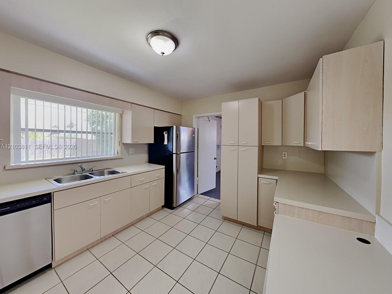Cutler Bay, FL 33157 photo 4