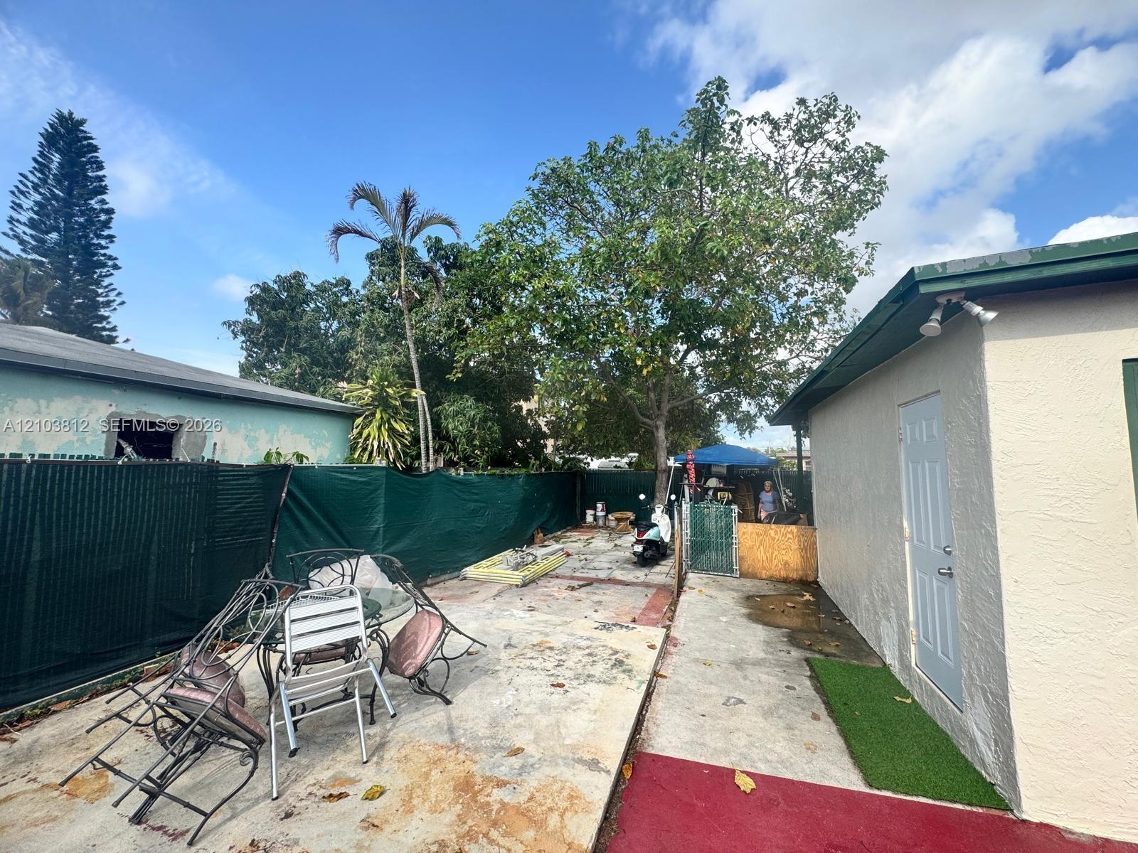 3445 NW 2nd St, Miami FL 33125 photo 4