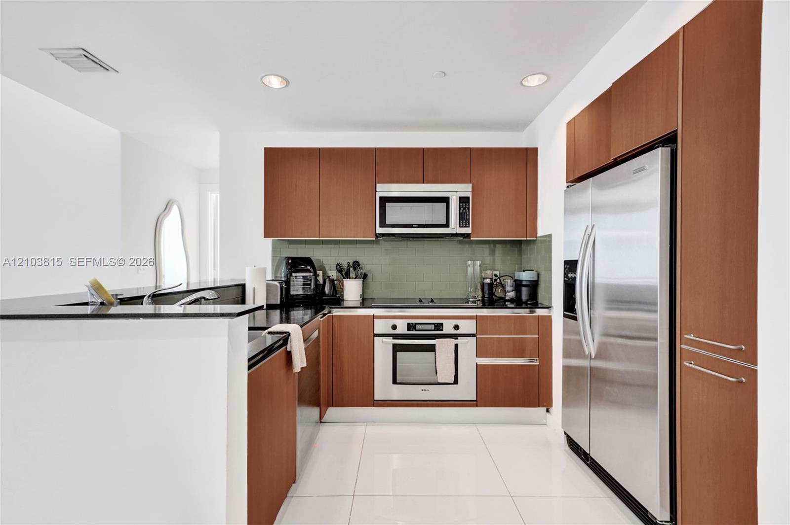 1060 Brickell Ave # 1207, Miami FL 33131 photo 5