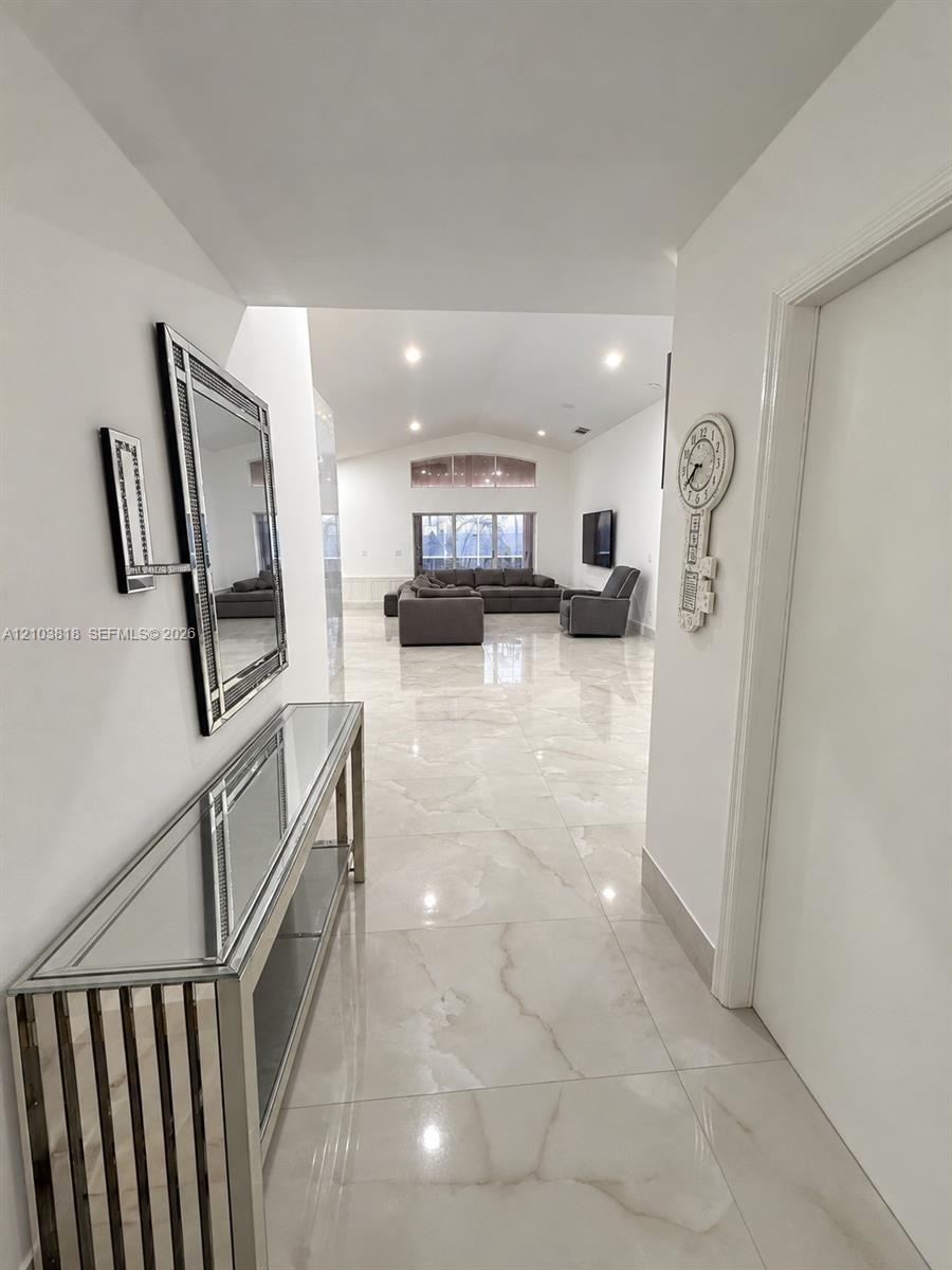 5292 SW 38th Ave, Hollywood FL 33312 photo 3