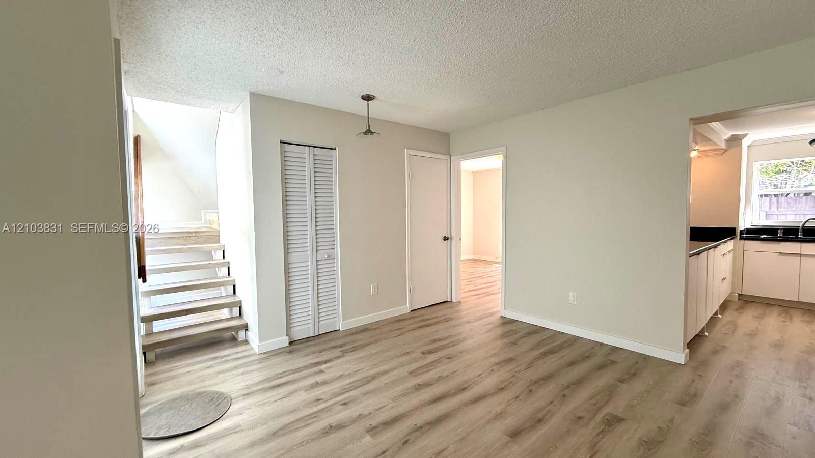 6985 SW 110th Pl, Miami FL 33173 photo 4