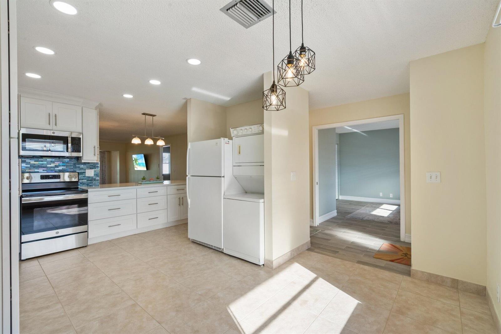 1740 NW 19TH Terrace # 202, Delray Beach FL 33445 photo 5