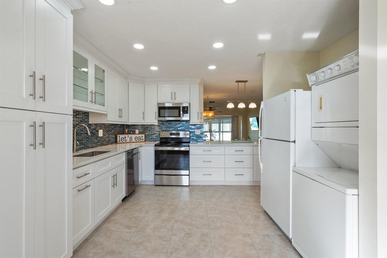 1740 NW 19TH Terrace # 202, Delray Beach FL 33445 photo 4