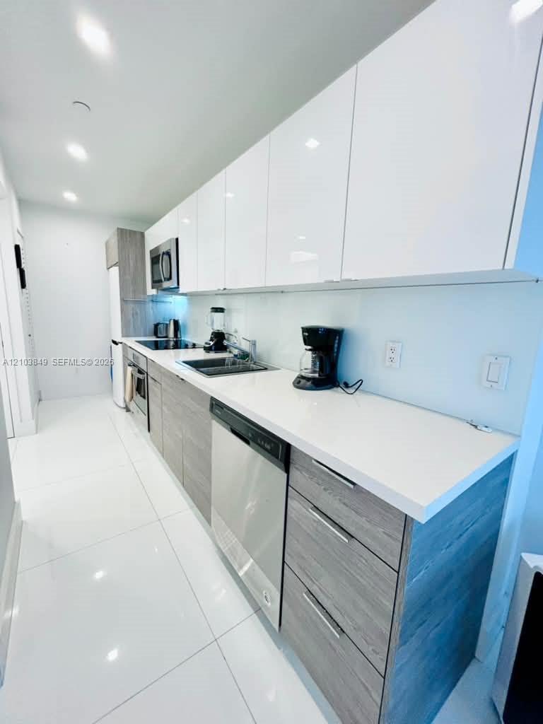 100 Lincoln Rd # 1645, Miami Beach FL 33139 photo 5